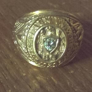 Meet your Posher, Bruce